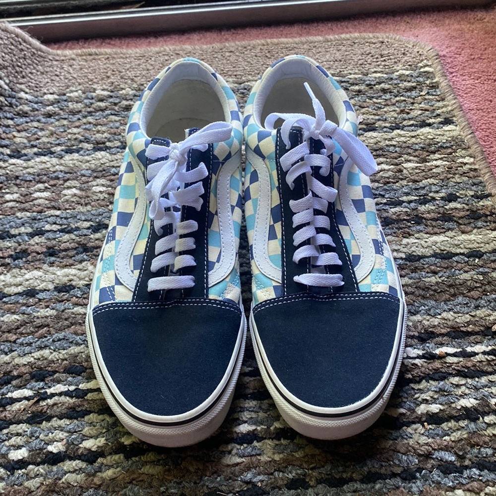 Vans checkered old school blue and white